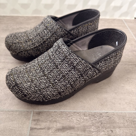 Dansko Vegan Pro Clogs Black Chenille Size 38 US 7.5-8 - Picture 2 of 11